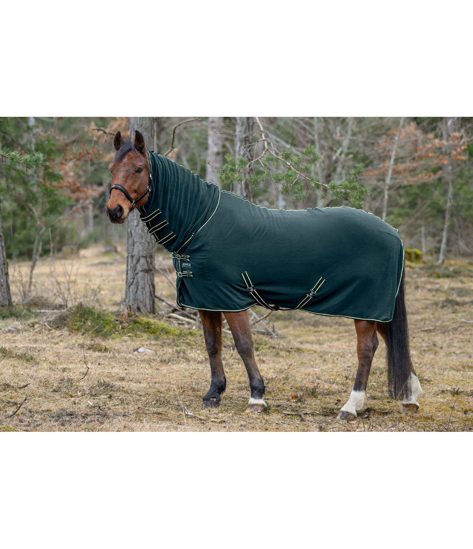 Activity Fleece Rug with Roll-up Neck Piece