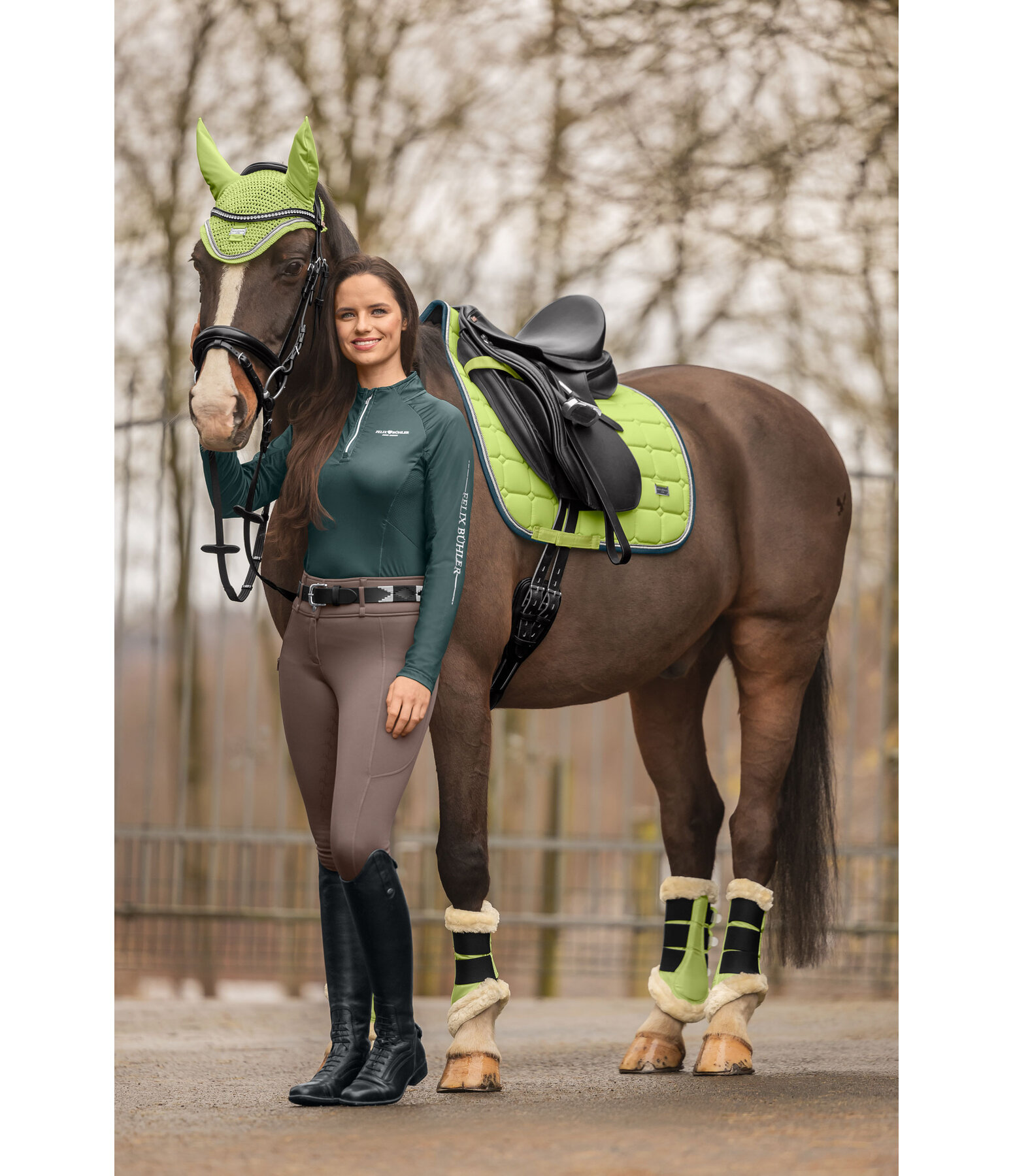 Teddy Fleece Dressage Boots Essential, hind legs