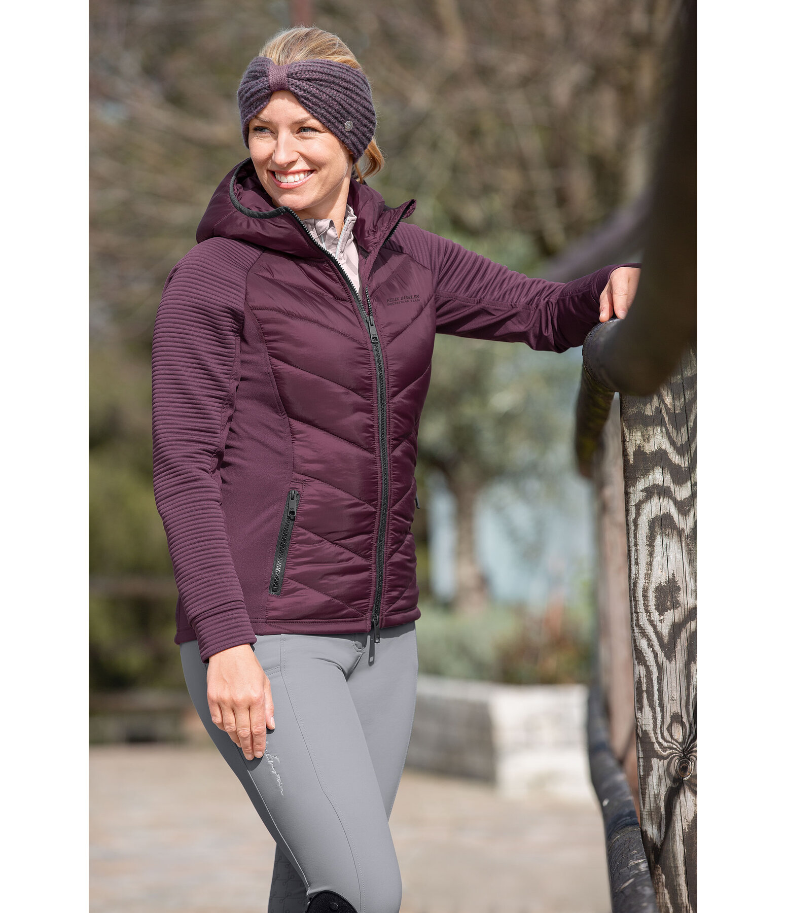 Performance Hooded Stretch Jacket Shelly