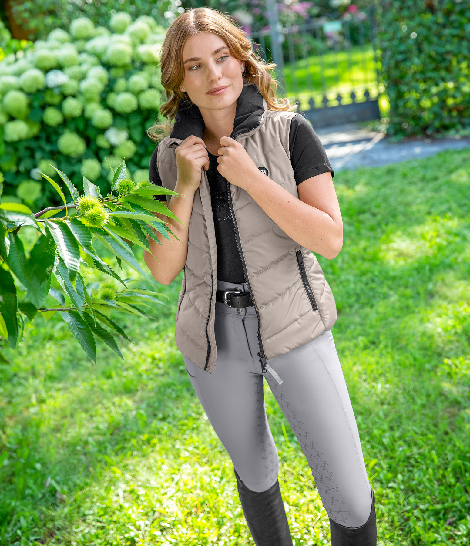 Women's Outfit Marie in taupe