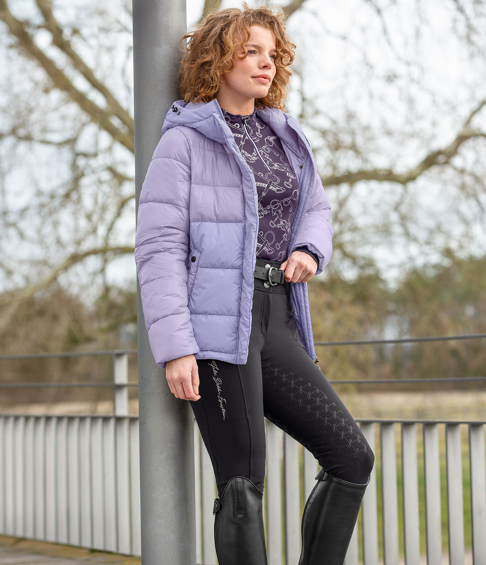 Women's Outfit Janie in Frozen Lavender