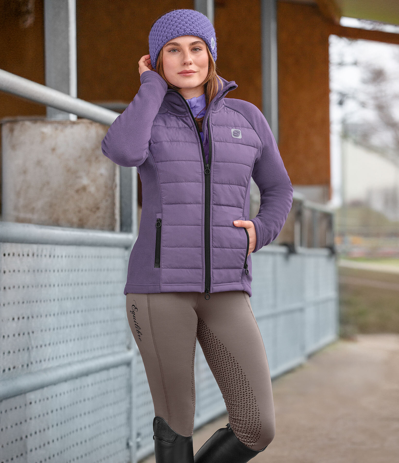 Women's Outfit Thea in Frozen Purple