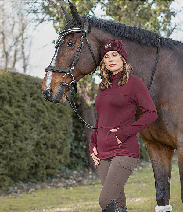 Women's Outfit Sarah in Burgundy