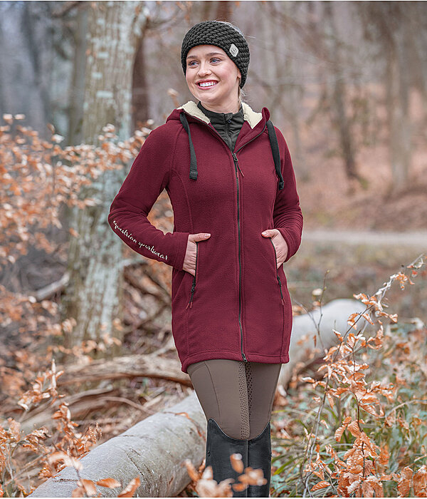 Women's Outfit Greta in Burgundy